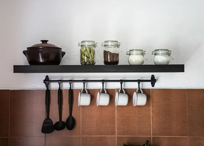 къща до гората 3*