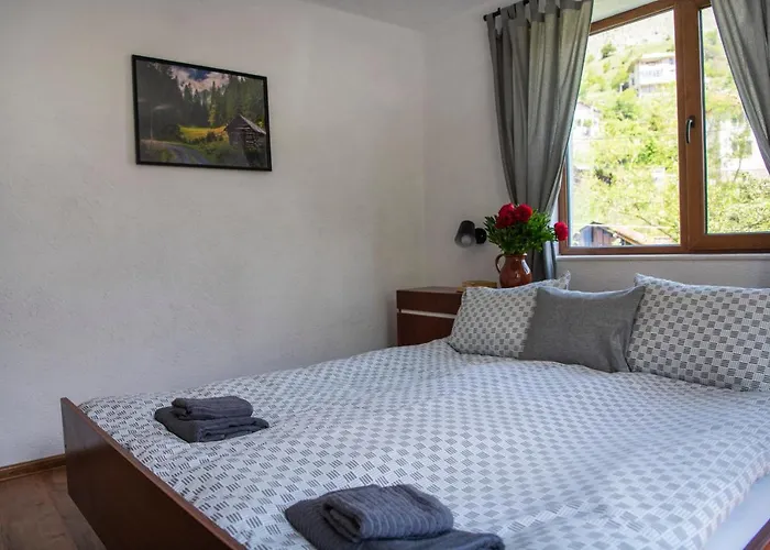 къща до гората Gasthuis